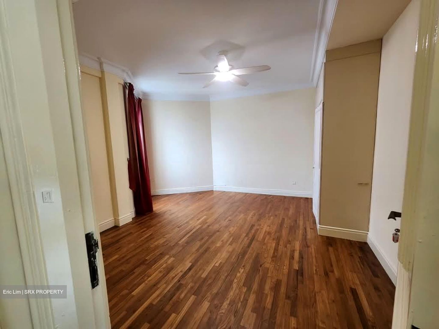 Kew Crescent (D16), Terrace #554644401